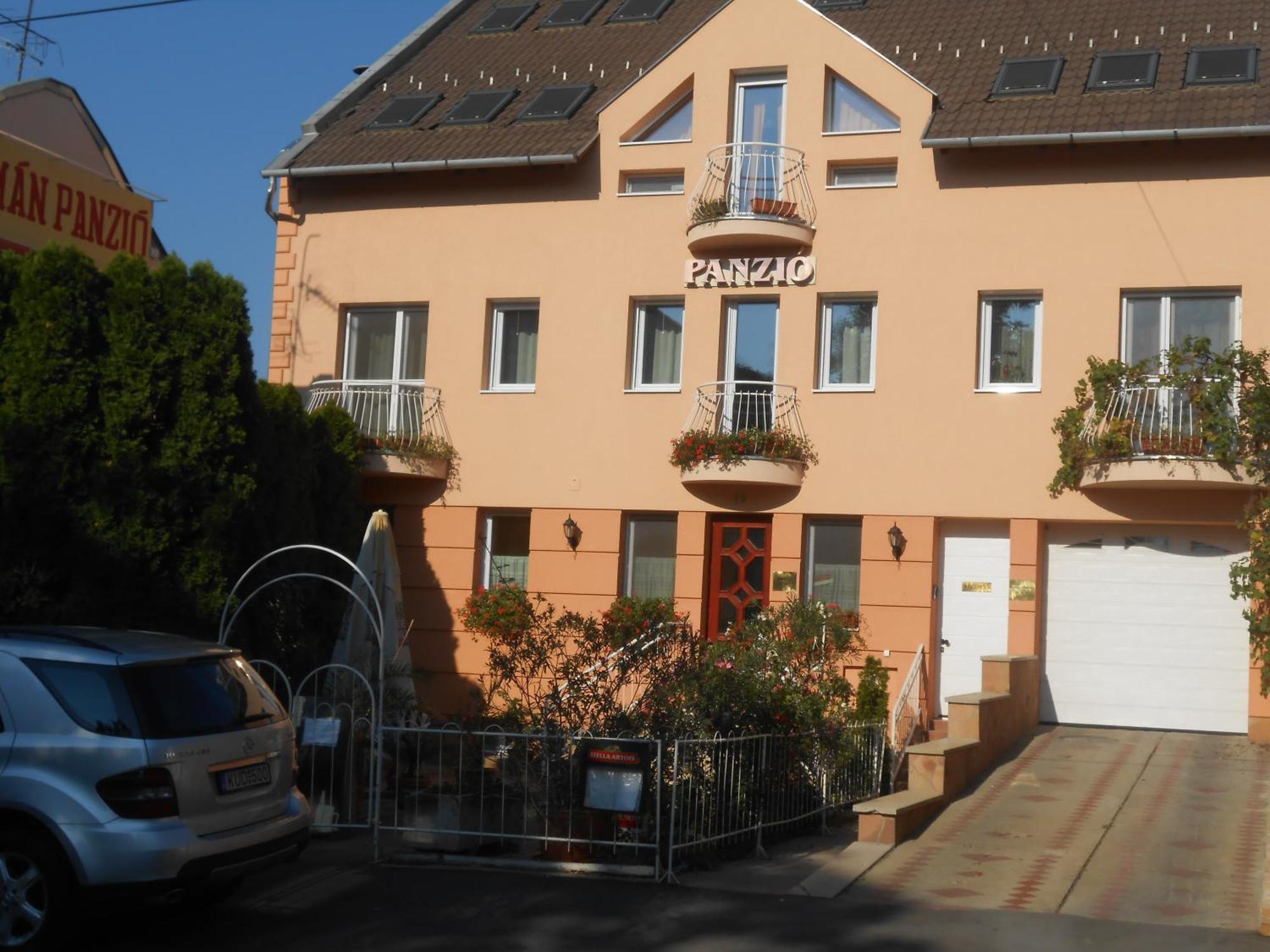 Bed and Breakfast Kalman Panzio Segedín Exteriér fotografie