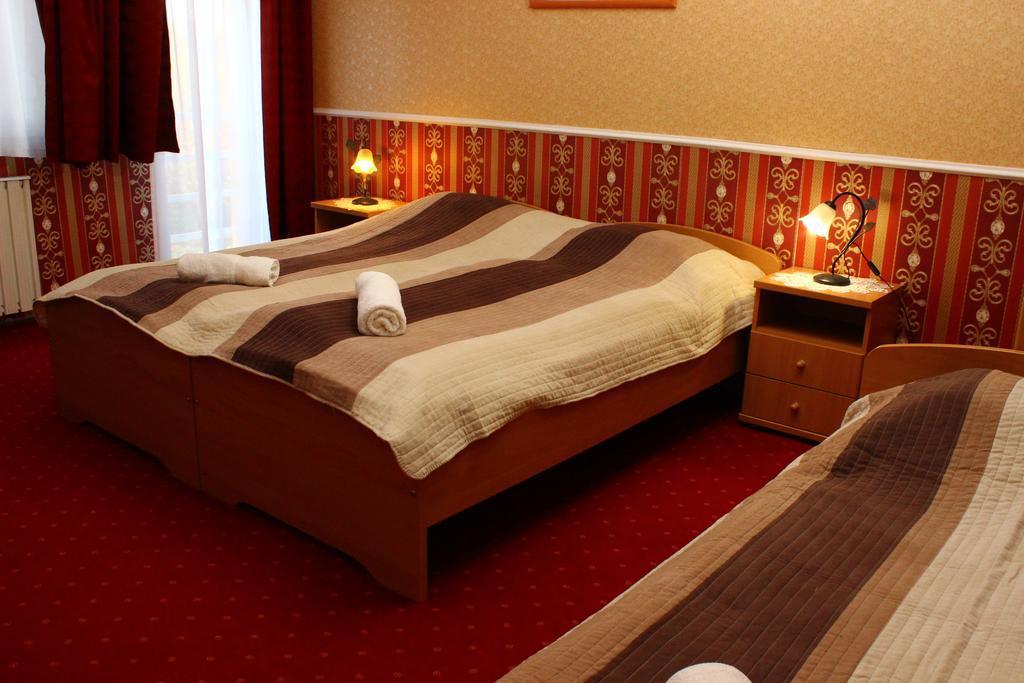 Bed and Breakfast Kalman Panzio Segedín Exteriér fotografie