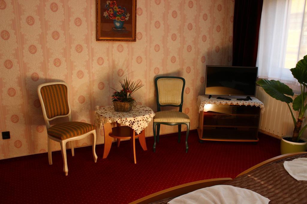 Bed and Breakfast Kalman Panzio Segedín Exteriér fotografie