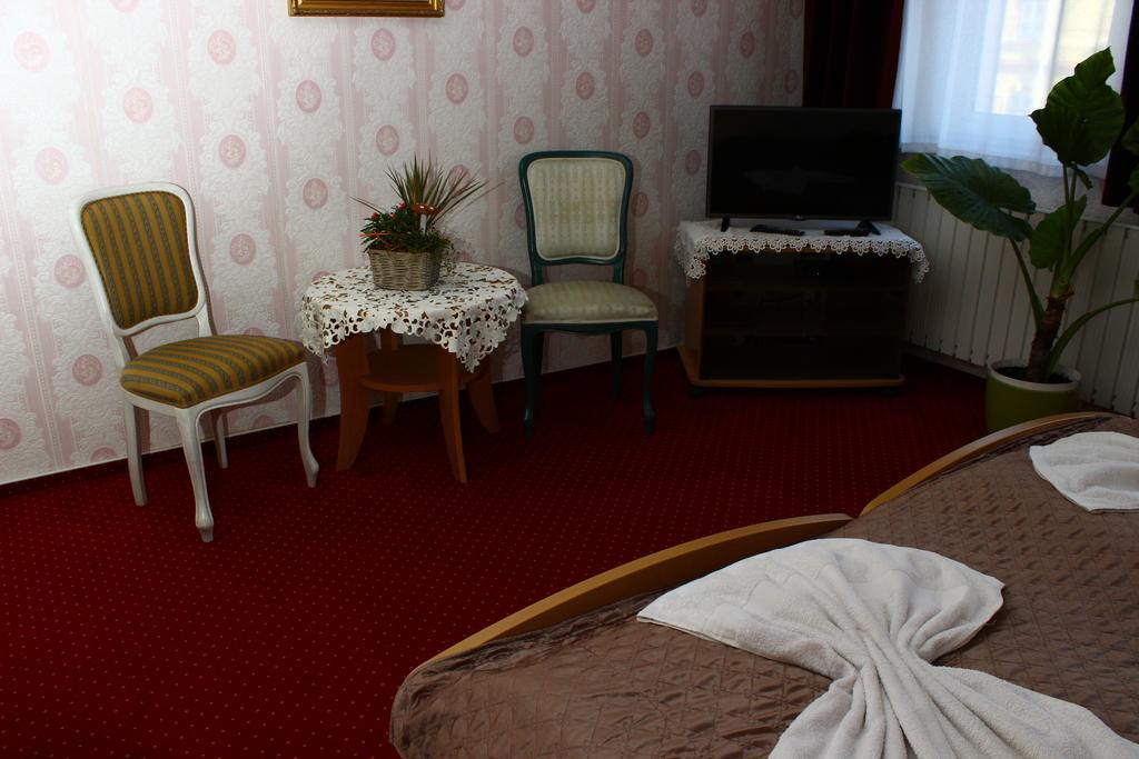 Bed and Breakfast Kalman Panzio Segedín Exteriér fotografie